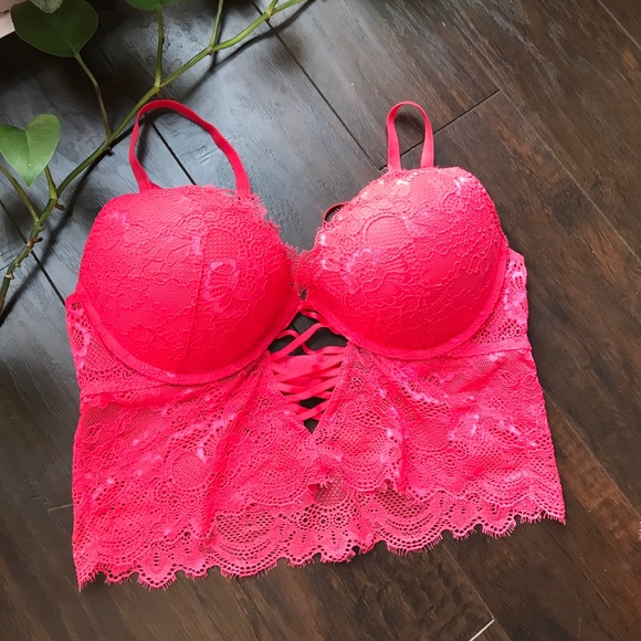 La Senza Red Lacey Push-up Bra - Picture 6 of 6